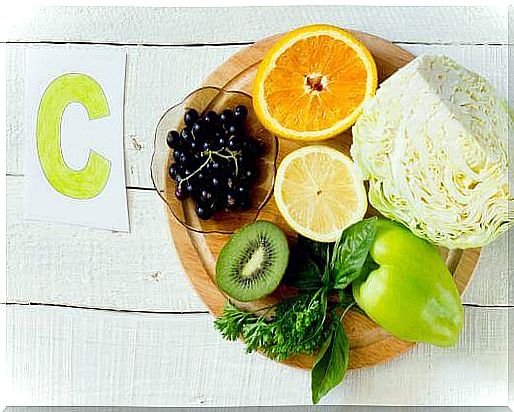 Foods rich in vitamin C.