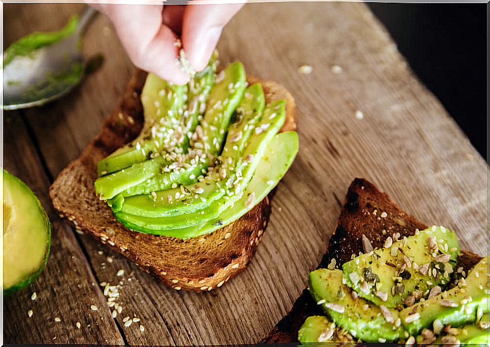 Wholemeal toast with avocado