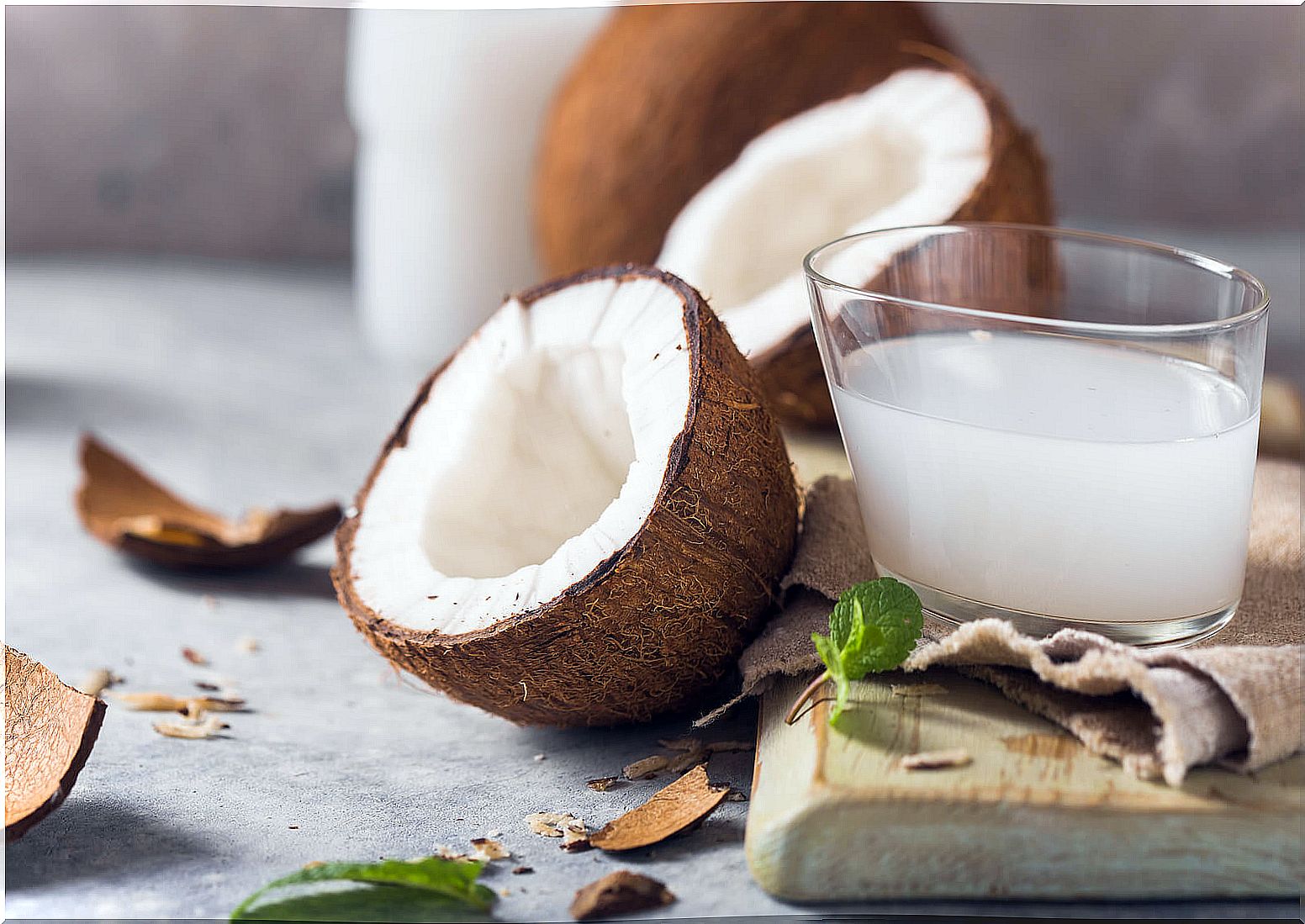 Benefits of consuming coconut water