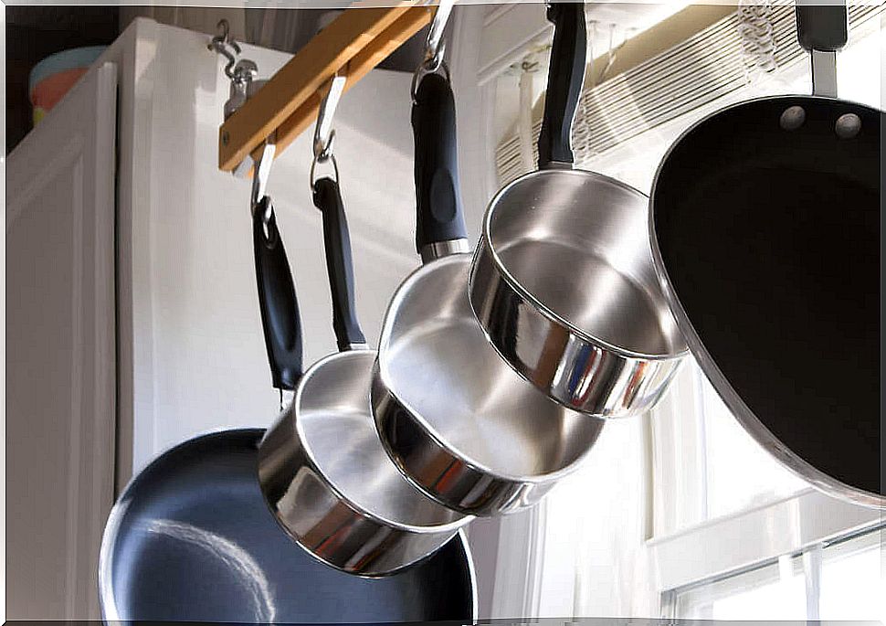 Hanging pots and pans