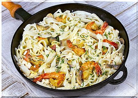 pasta prawns mushrooms cheese