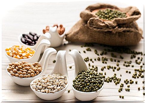 How many times should we eat legumes a week?