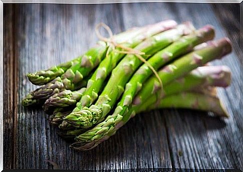 green asparagus