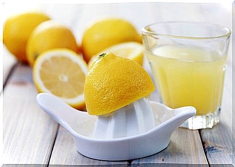 Freshly squeezed lemon juice.