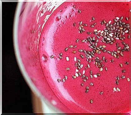 beet juice with chia Food Thinkers